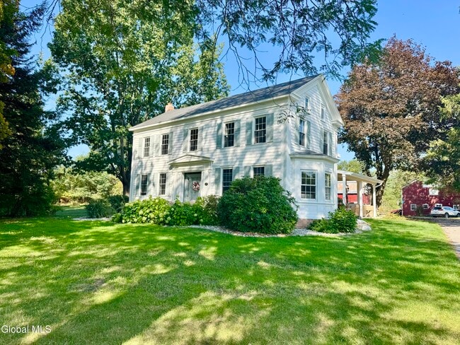 Building Photo - 675 Mac Elroy Rd