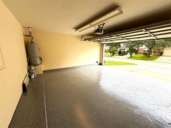 Building Photo - 4719 Cypress Dawn Ln