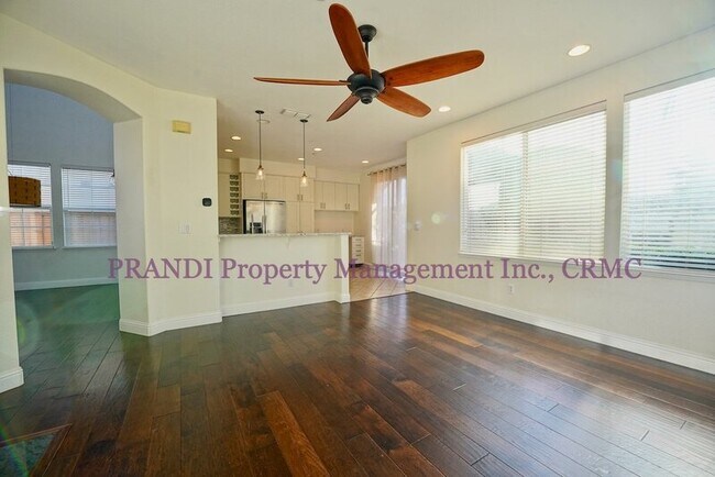 Building Photo - 14 Pizarro Ave