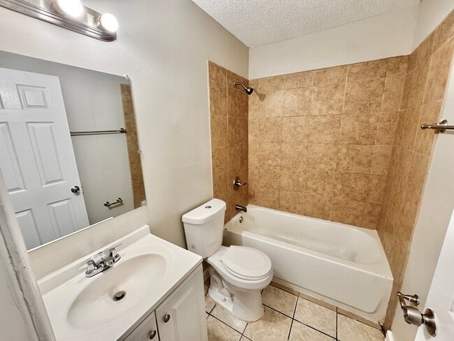 Building Photo - 5151 Corkwood Dr