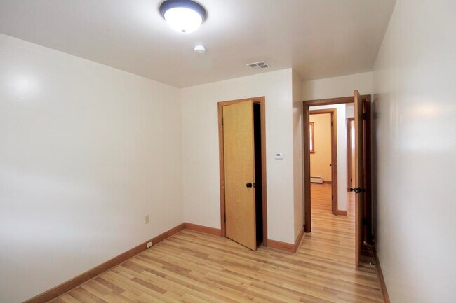 Building Photo - 3966 Port Republic Rd