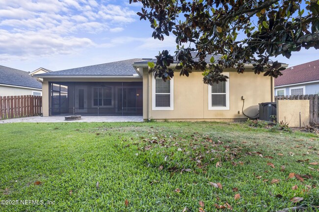 Building Photo - 14390 Millhopper Rd