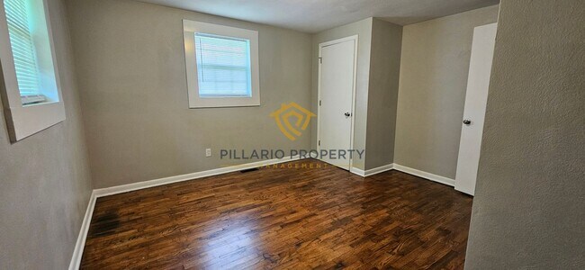 Building Photo - 1404 S Harrison St