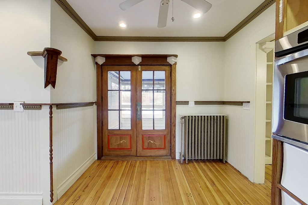 Building Photo - 711 Union St