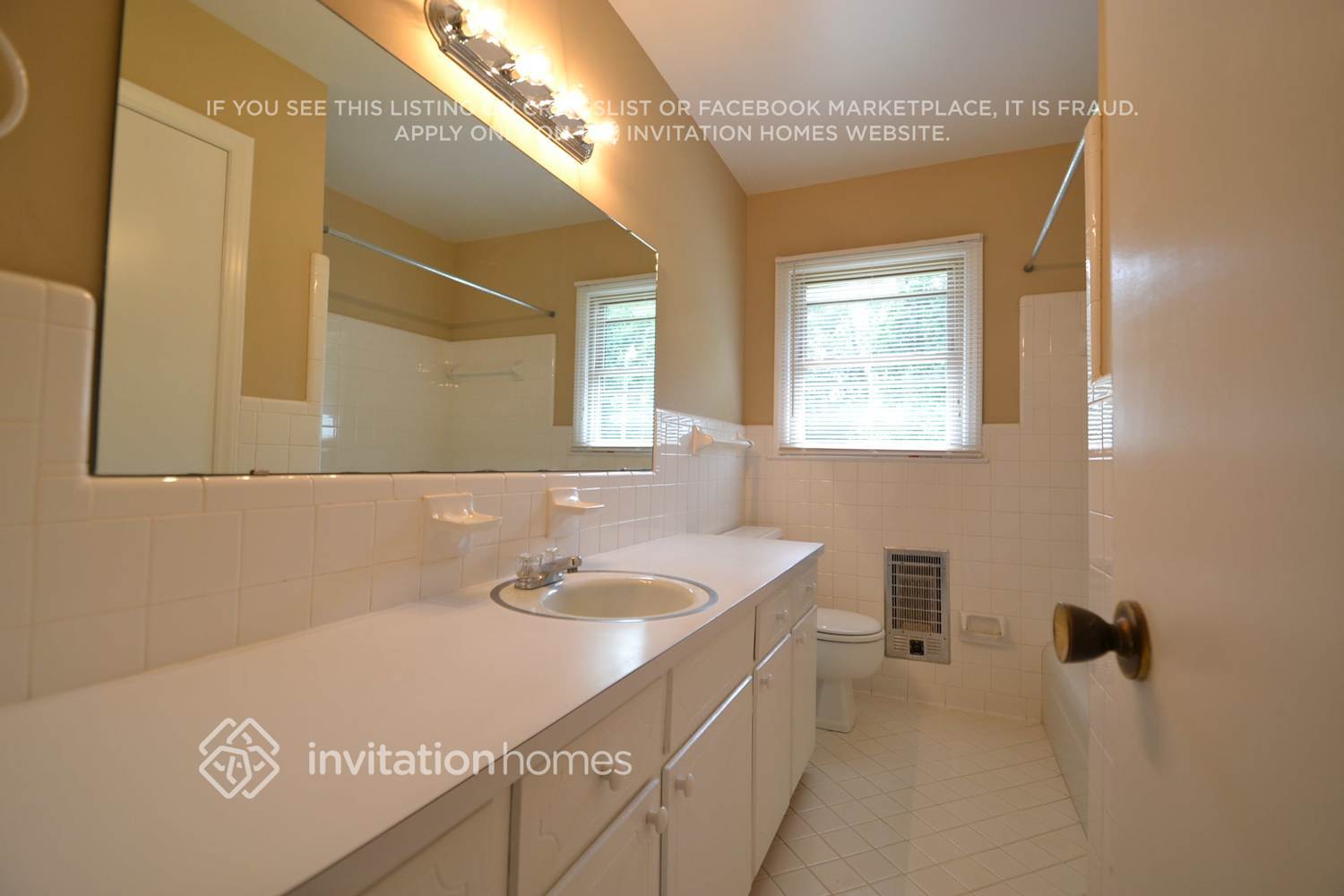 Building Photo - 3310 Paula Cir