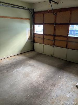 Building Photo - 353 Woodbridge Dr