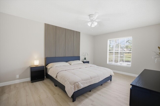 Building Photo - 5829 Fairwoods Cir