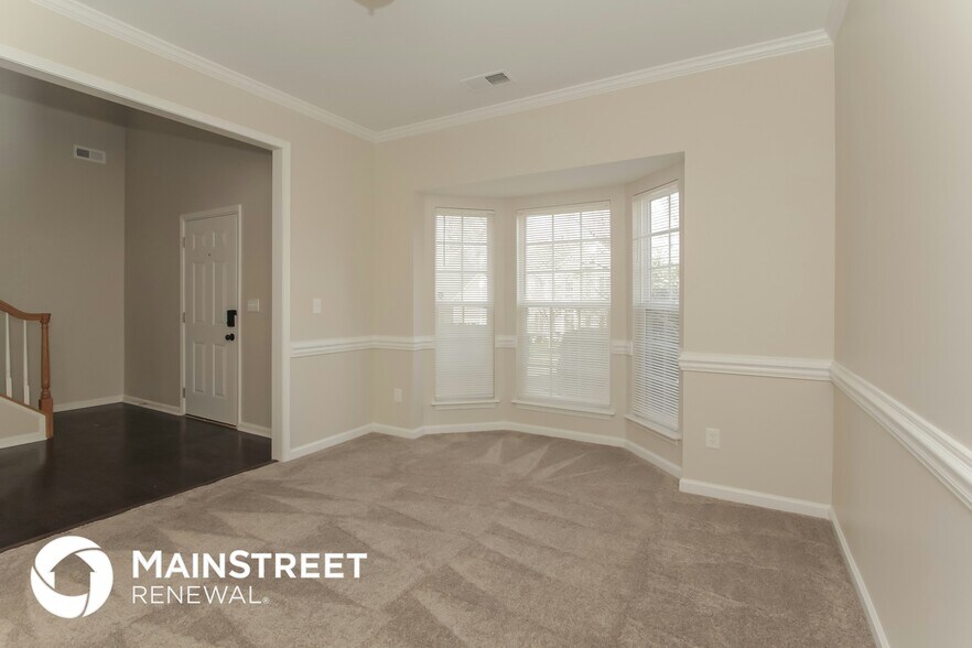 Building Photo - 10152 Spring Park Dr