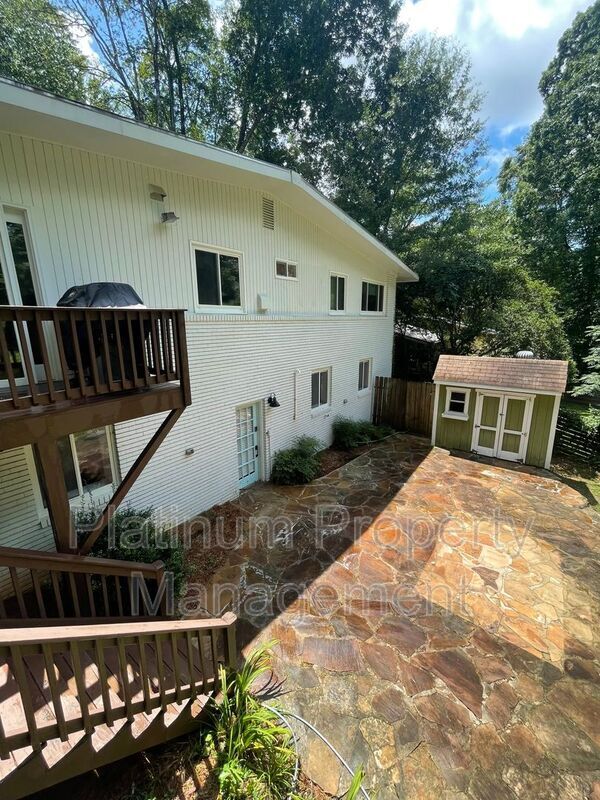 Building Photo - 3828 Donaldson Dr