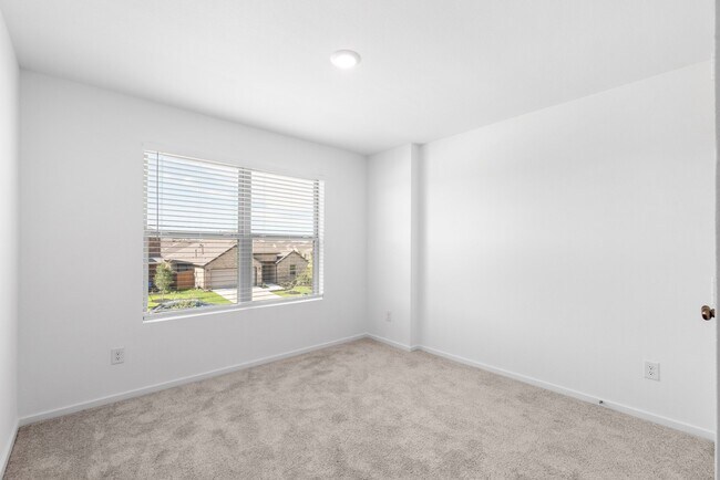 Building Photo - 27219 Henley Rdg Dr