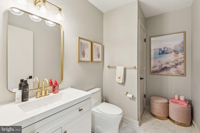 Building Photo - 23 S 23rd St