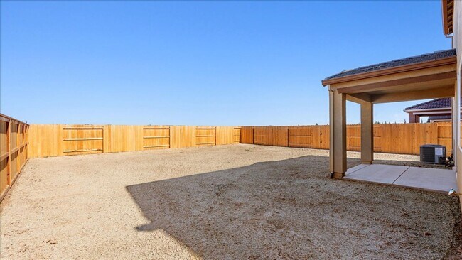 Building Photo - 1045 Lost Creek Ranch Dr