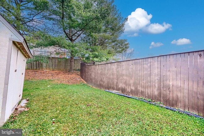 Building Photo - 309 Overlea Pl