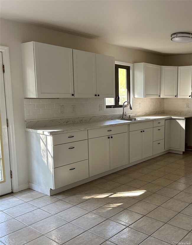 Building Photo - 70 J T Blvd