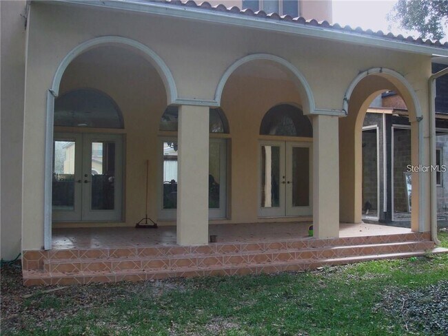 Building Photo - 1974 Freedom Dr