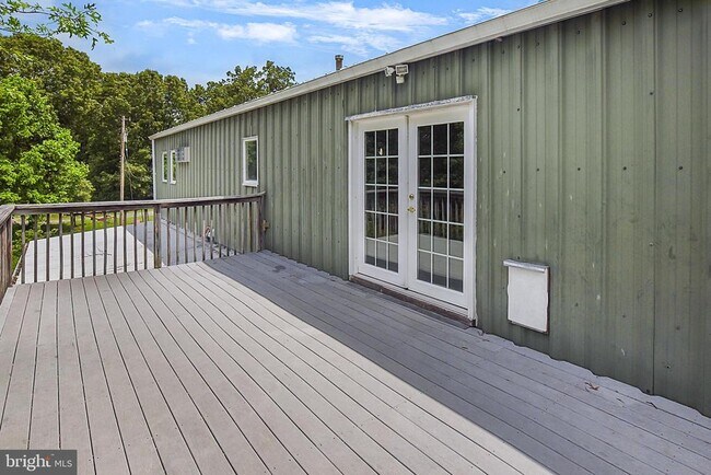 Building Photo - 1451 Double Gate Rd