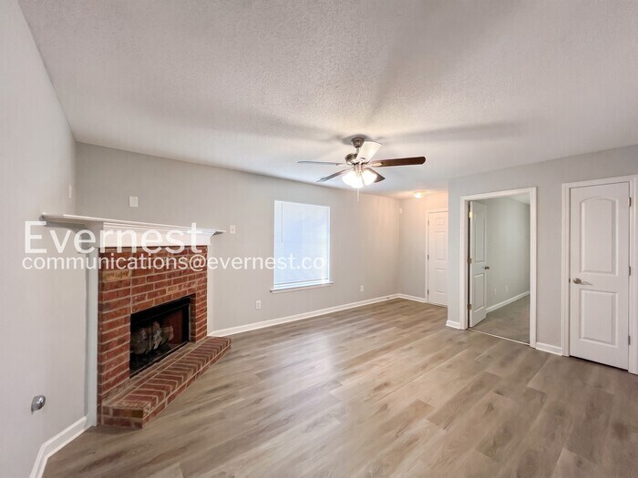 Building Photo - 1224 Whitten Rd