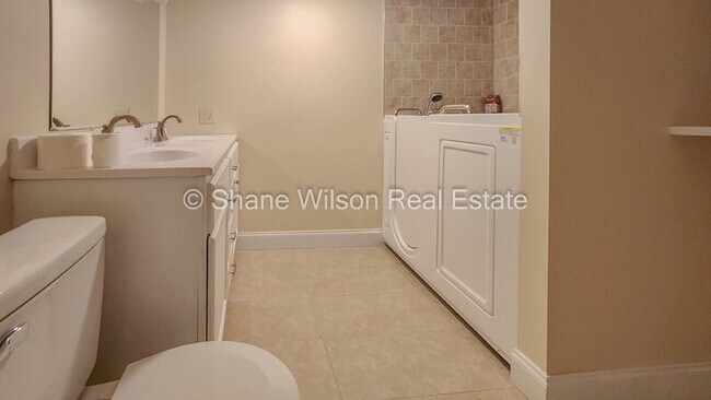 Building Photo - 149 Seal Wy