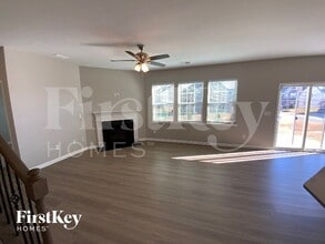 Building Photo - 205 Falls Cove Dr