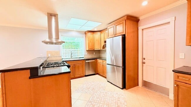 Building Photo - Charming 3BD/2BA, Single-Story, Ranch-Style Home in Broadmoor Area of San Ramon- Available NOW!