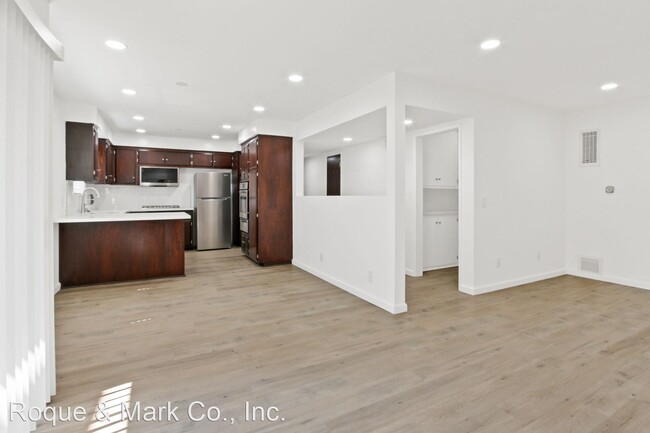 Building Photo - 2 br, 2 bath Apartment - 828 18th Street 8...
