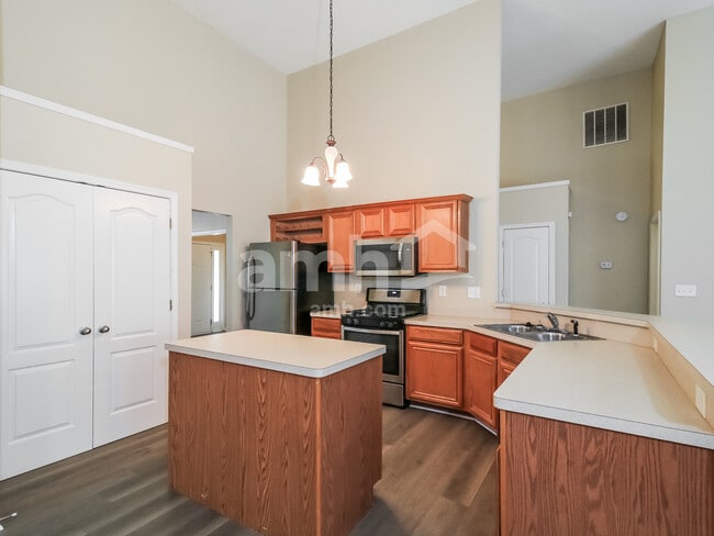 Building Photo - 256 Gilliam Ct