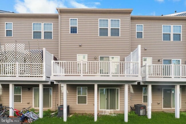 Building Photo - 8105 Kyne Millers Way