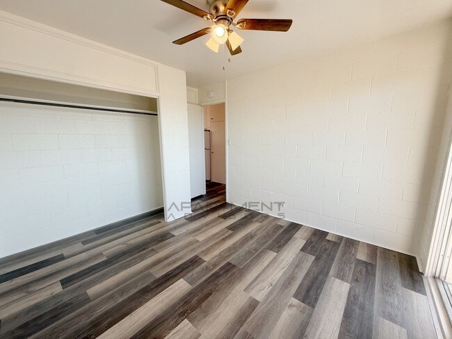 Building Photo - 1408 Liliha St