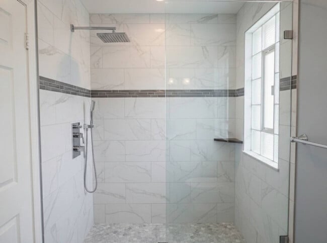 Building Photo - 139 Cora Ave