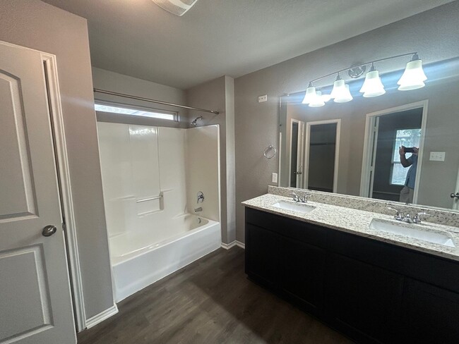 Building Photo - Updated South Fork Ranch Home