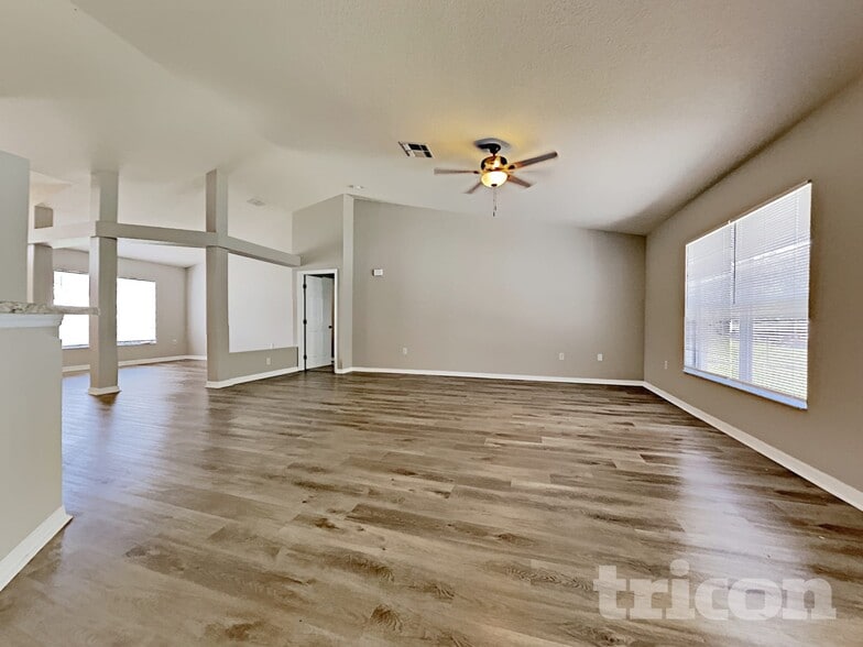 Building Photo - 13029 Centennial St