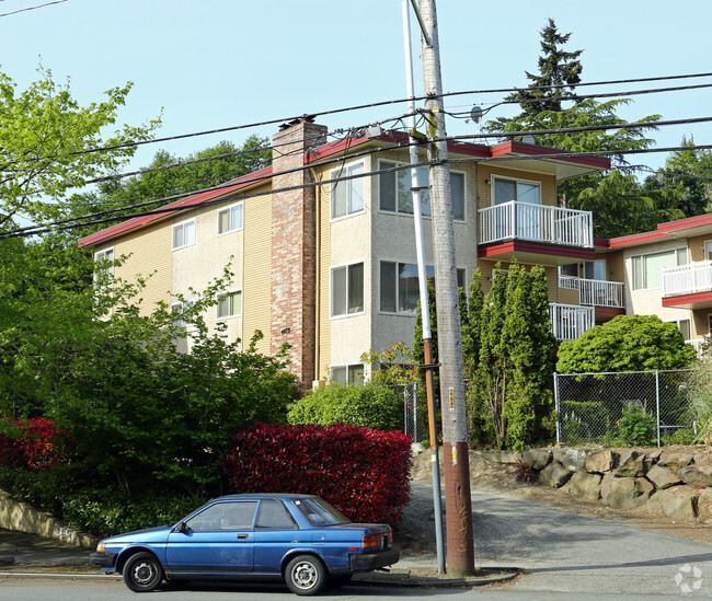 Building Photo - Magnolia Manor Apartments