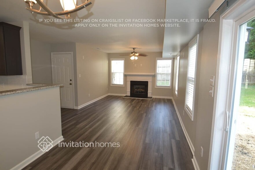 Building Photo - 3632 Cashew Dr