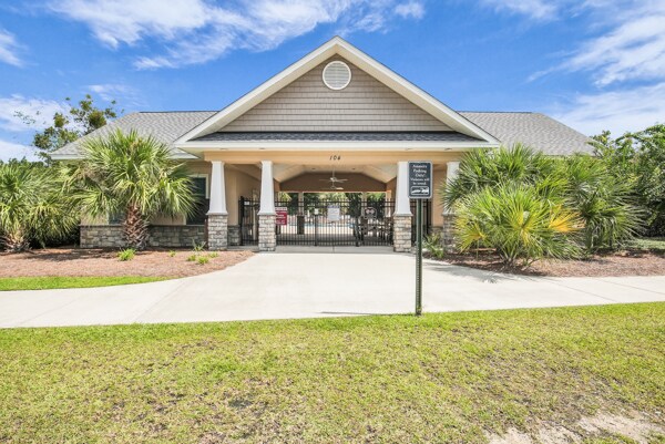 Building Photo - 127 Pine View Crossing