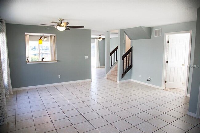 Building Photo - 1324 Ballyshannon Pkwy
