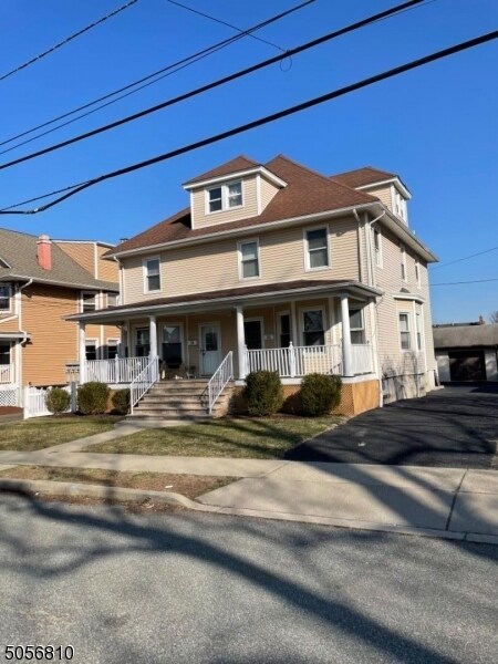 Primary Photo - 76 Lincoln Ave