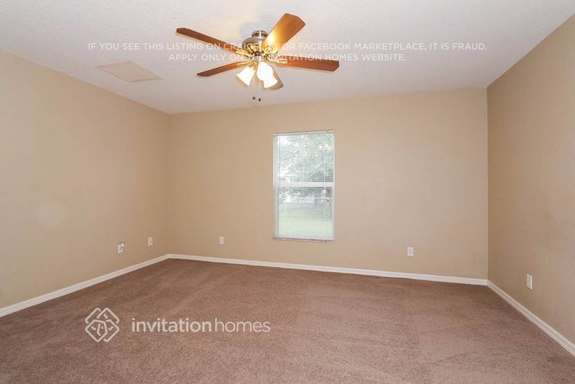 Building Photo - 3228 N Biscayne Dr