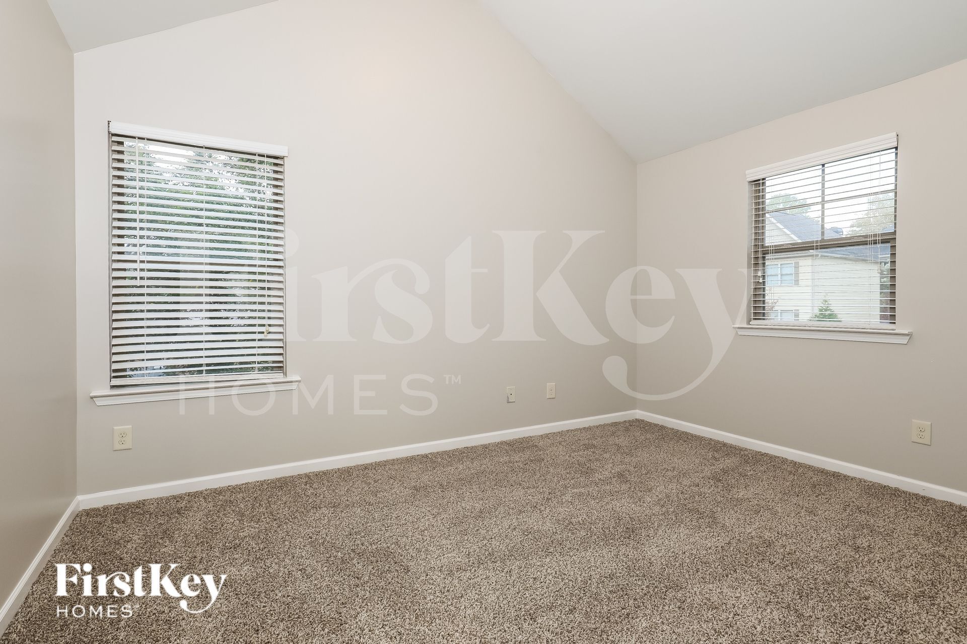 Building Photo - 139 Village Park Dr