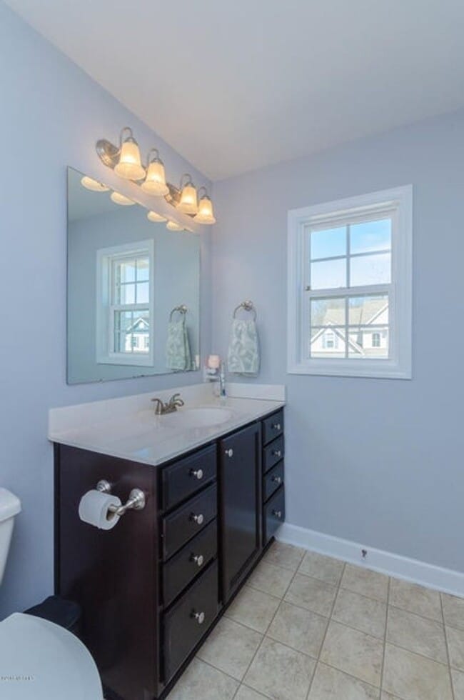 Building Photo - 219 Peggy's Trce