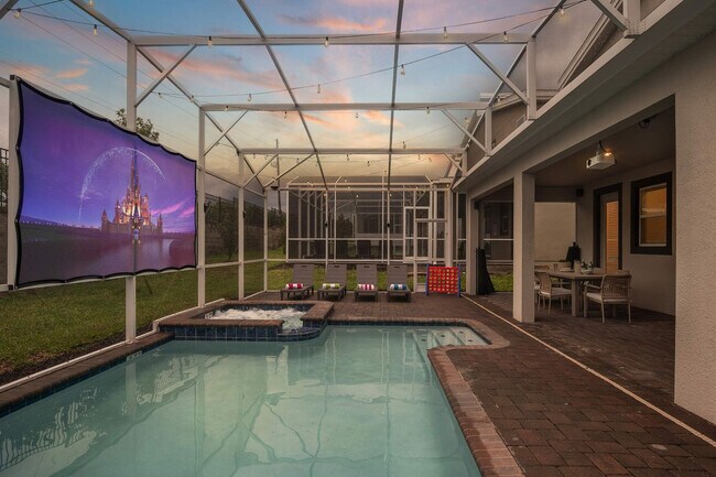 Building Photo - 9052 Sommerset Hills Dr