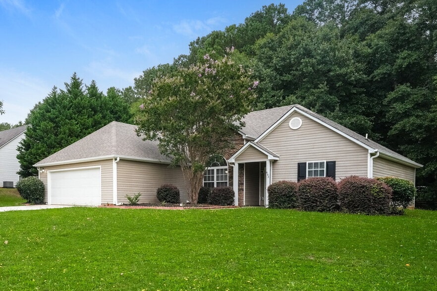 Building Photo - 663 Stonecrest Dr