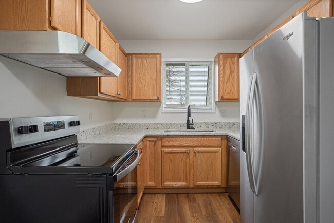 Building Photo - Updated two bedroom - ready now!