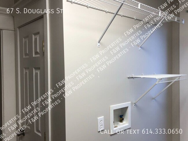 Building Photo - 67 S Douglass St