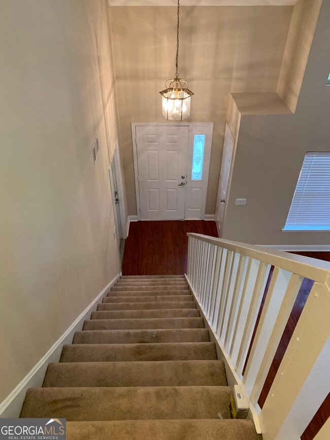 Building Photo - 105 Cherry Tree Ct