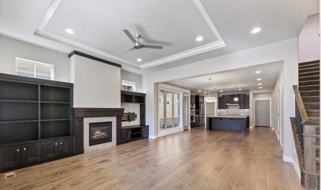 Building Photo - 6253 N Winward Ln