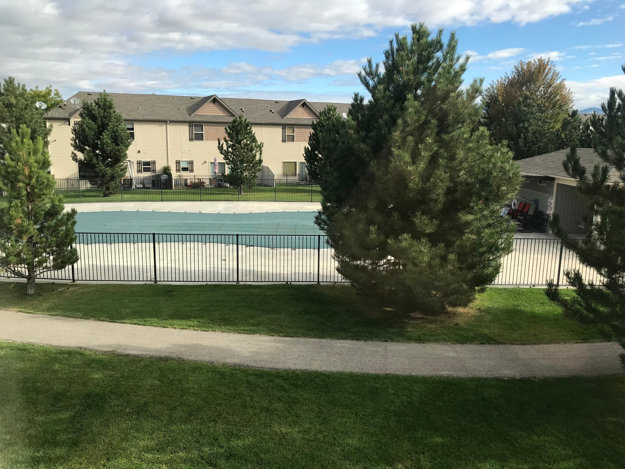 Building Photo - 8896 W Shoup Dr