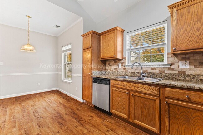 Building Photo - 5129 Maracas Arch