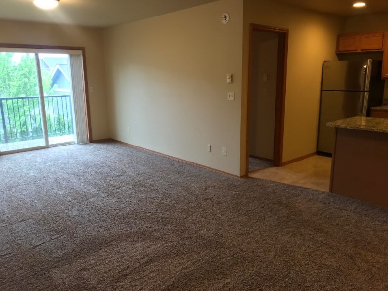 Building Photo - 2204 Mercedes Dr