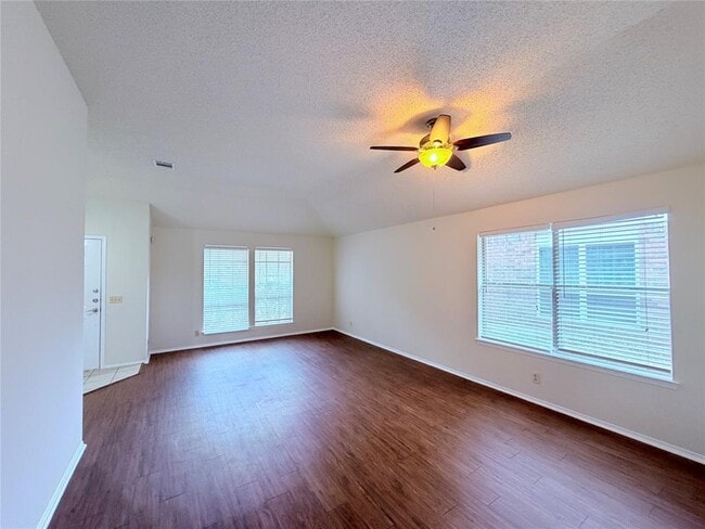 Building Photo - 16924 Cactus Blossom Dr