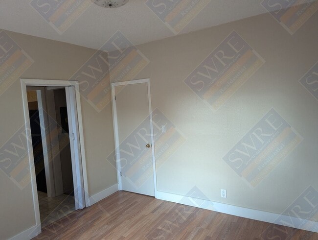 Building Photo - 2 Harding Ct